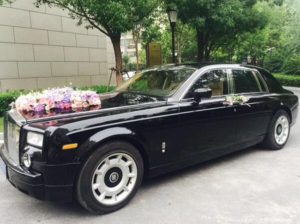 Shanghai Rolls-Royce phantom and Bentley 1