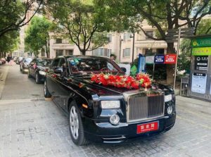Shanghai Rolls Royce phantom and Audi A4 1