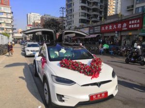 Shanghai Tesla X and Audi A6L