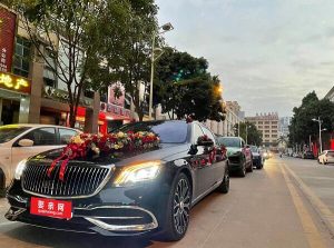 Kunming Maybach and Mercedes