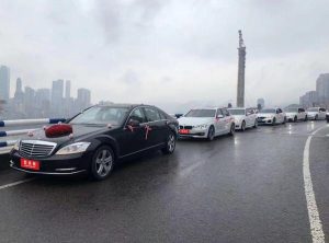 重庆奔驰S级宝马5系婚车车队
