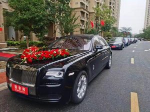 南昌劳斯莱斯古斯特奔驰S级婚车